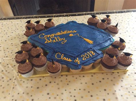 cupcake cake graduation cap|graduation cake and cupcake ideas.